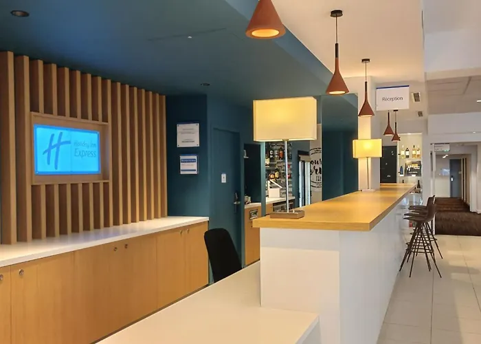 Holiday Inn Express Lille Centre By Ihg
